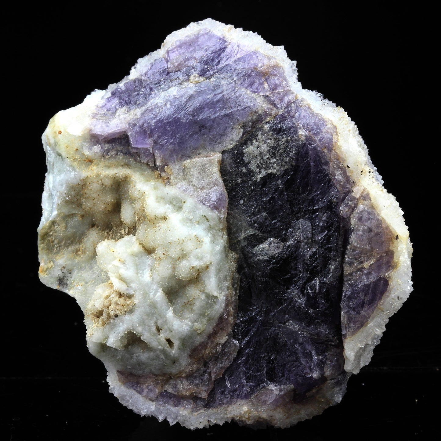 Quartz, Fluorite. 502.5 carats. Pont des Bouyges, Corrèze, France