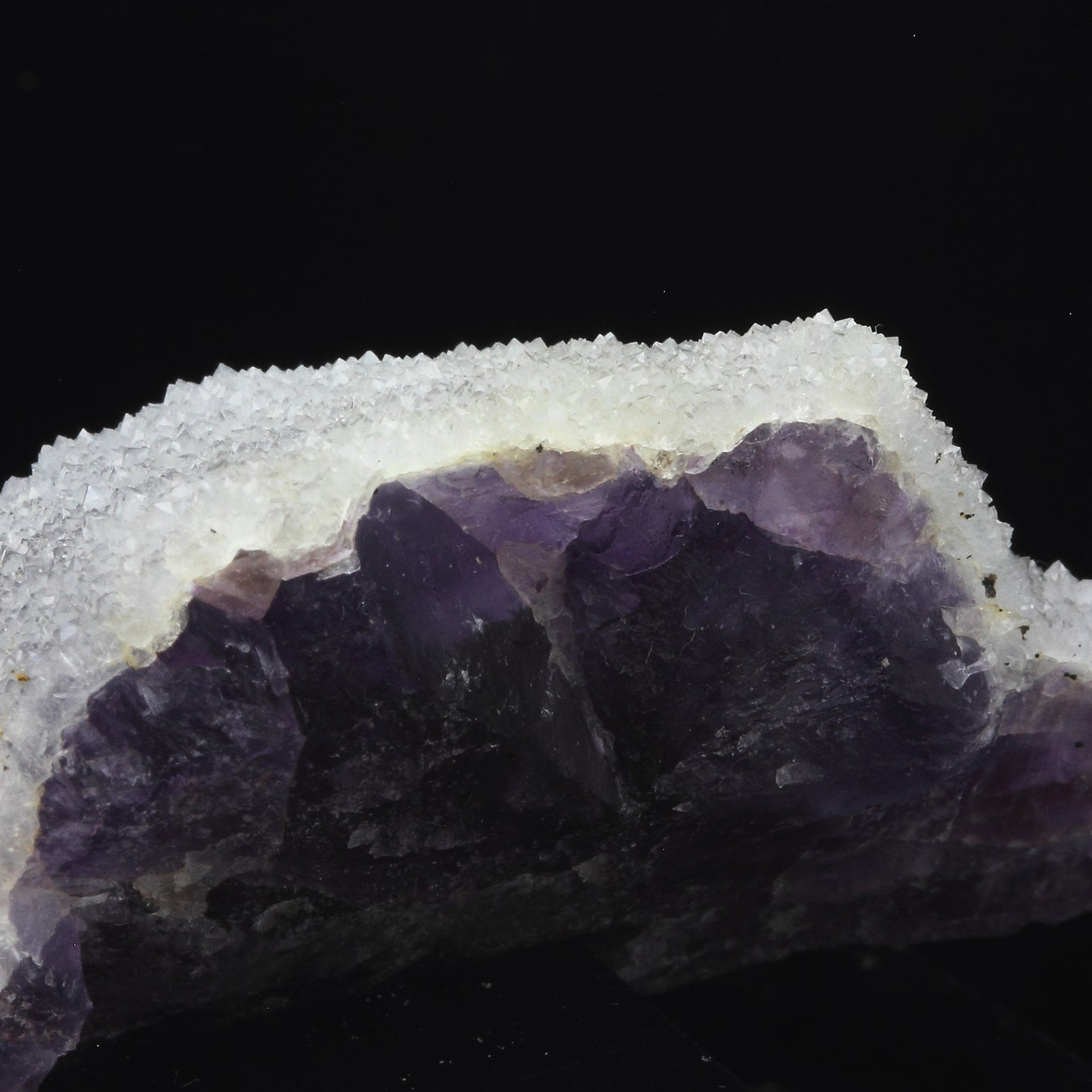 Quartz, Fluorite. 233.0 carats. Pont des Bouyges, Corrèze, France