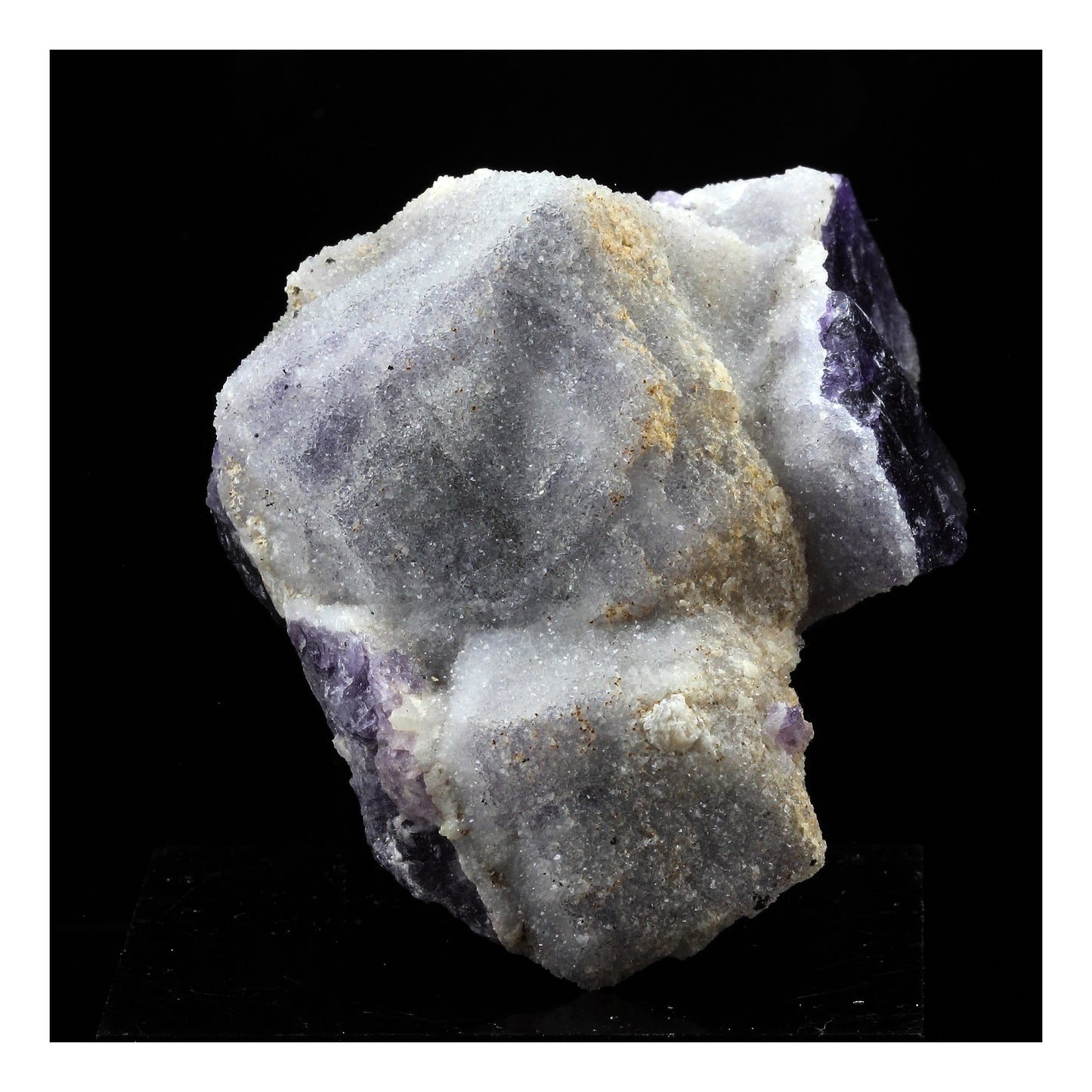 Quartz, Fluorite. 396.5 carats. Pont des Bouyges, Corrèze, France