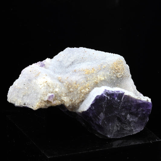 Quartz, Fluorite. 396.5 carats. Pont des Bouyges, Corrèze, France