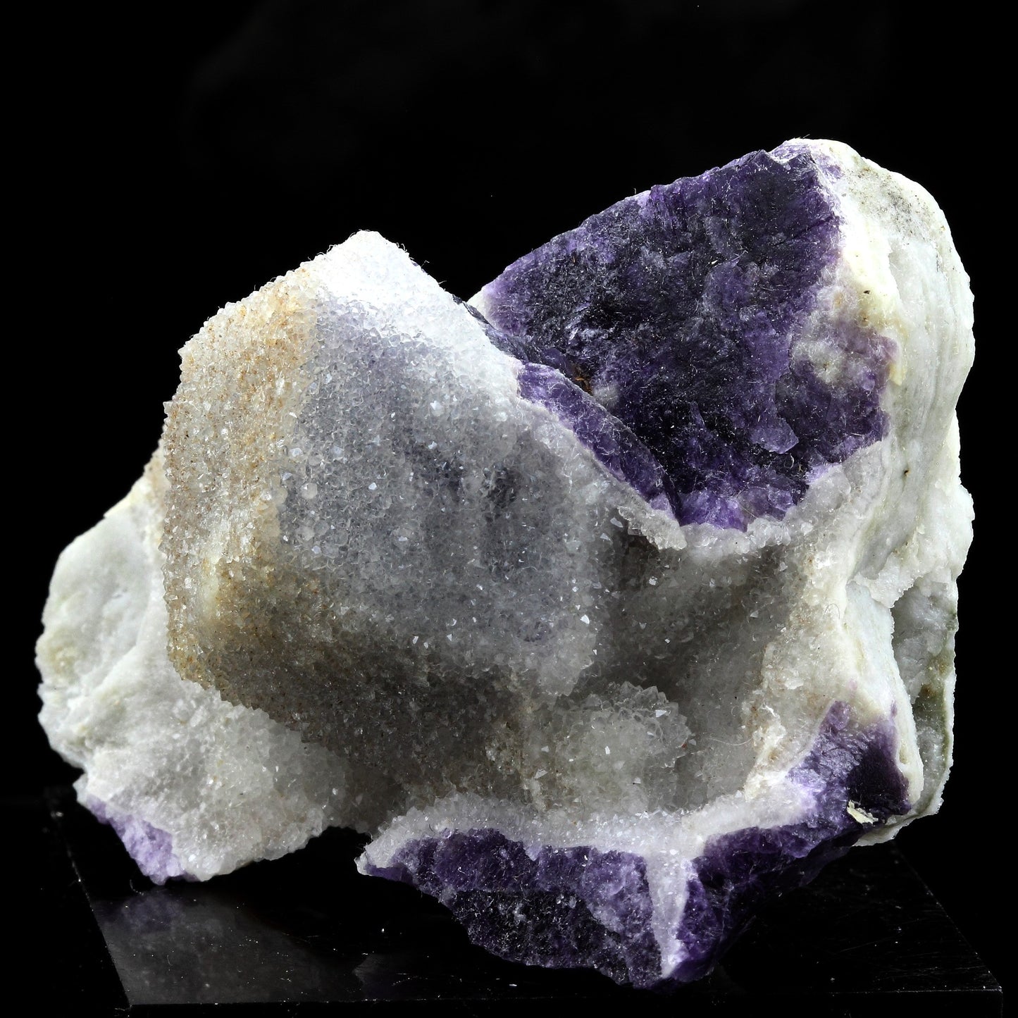 Quartz, Fluorite. 441.0 carats. Pont des Bouyges, Corrèze, France