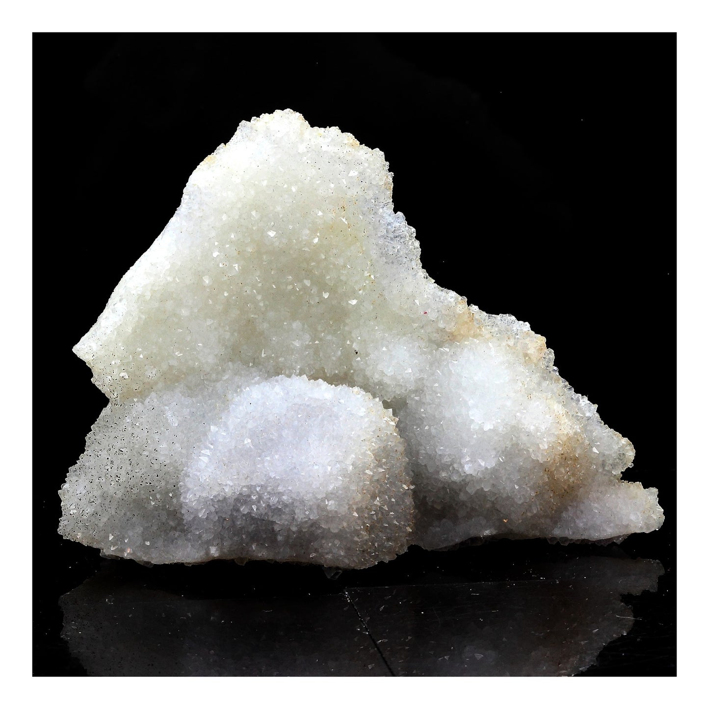 Quartz, Fluorite. 358.5 carats. Pont des Bouyges, Corrèze, France