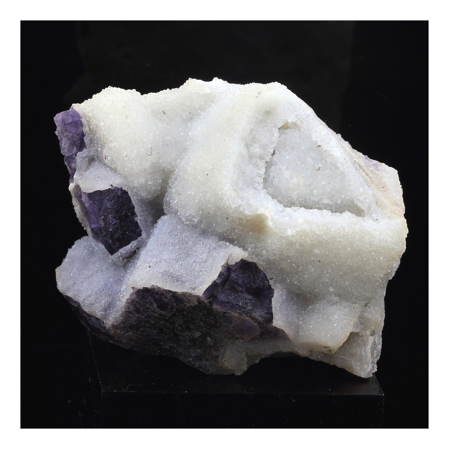 Quartz, Fluorite. 804.5 carats. Pont des Bouyges, Corrèze, France