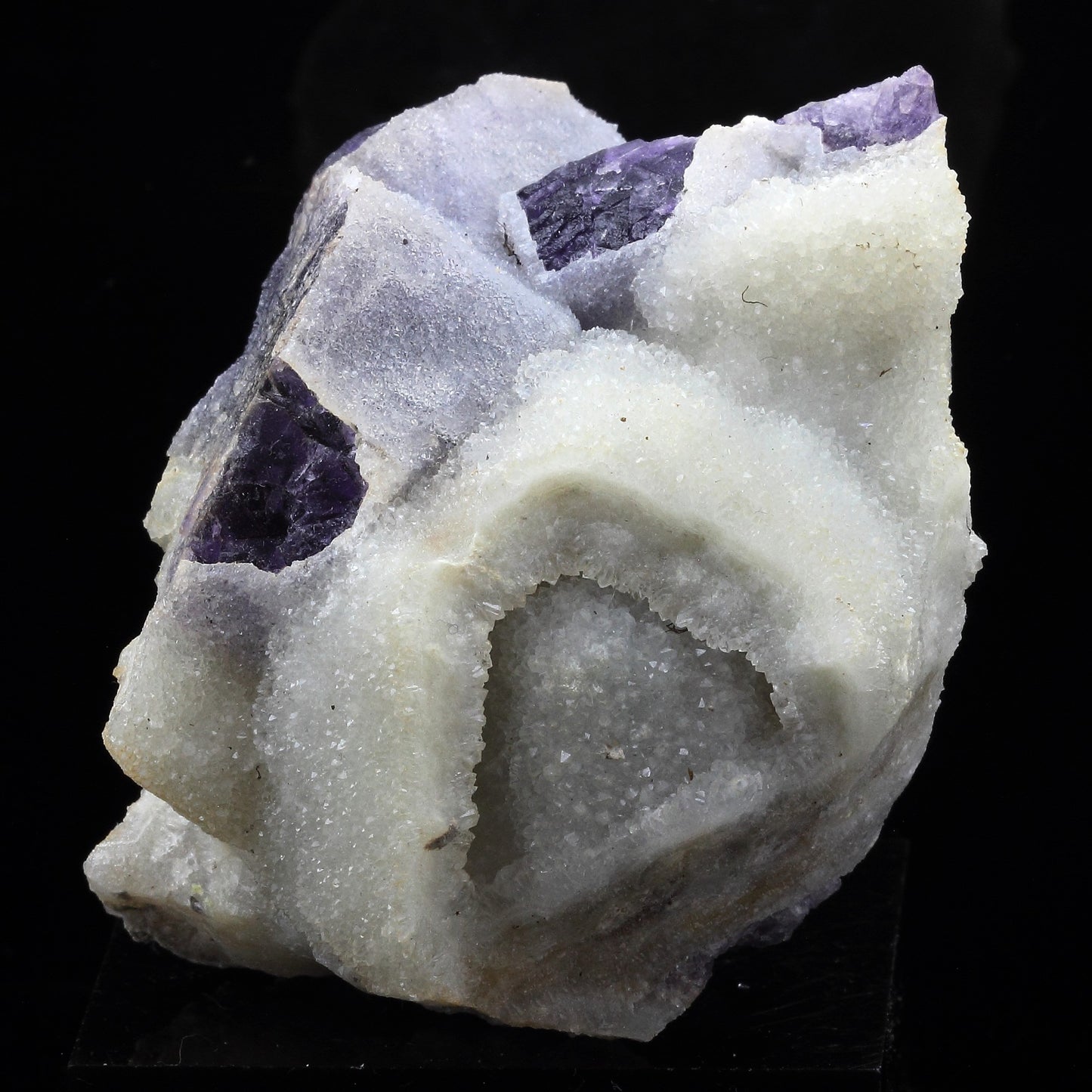 Quartz, Fluorite. 804.5 carats. Pont des Bouyges, Corrèze, France