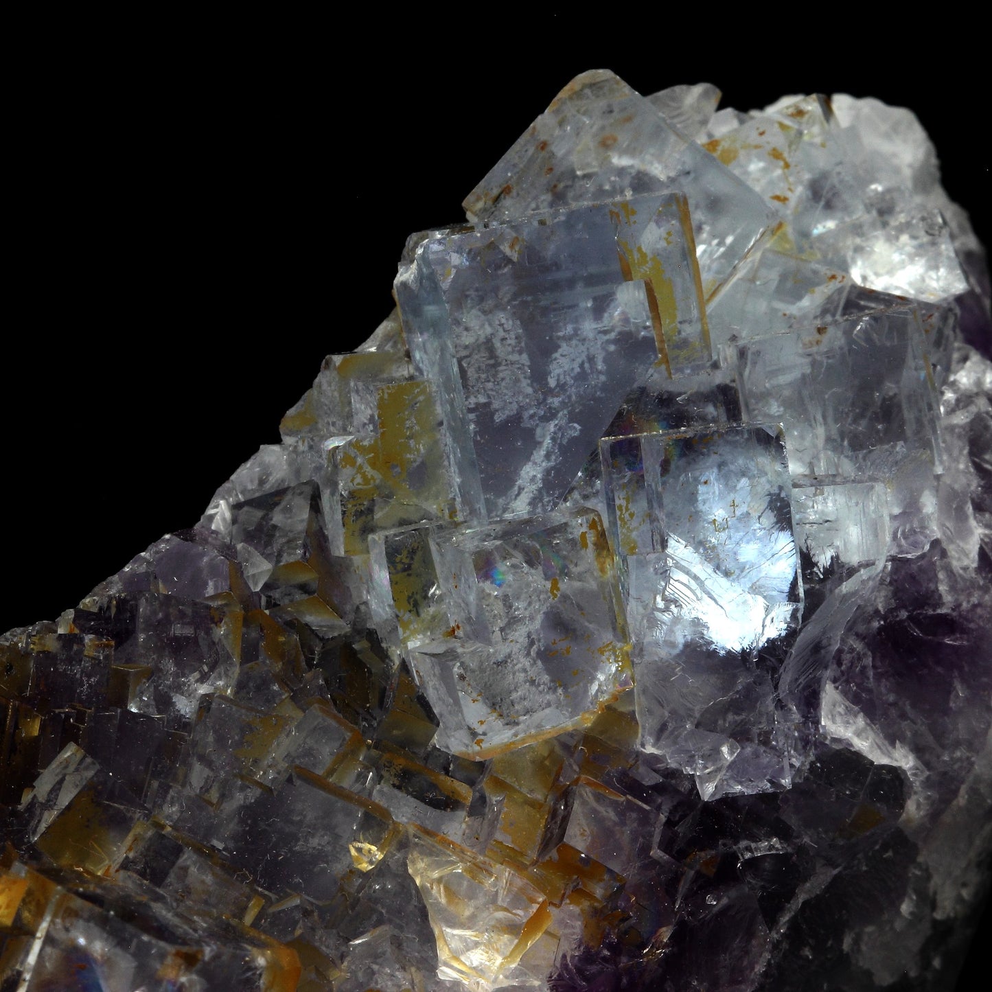Fluorite. 2240.0 carats. Le Beix, Puy-de-Dôme, France