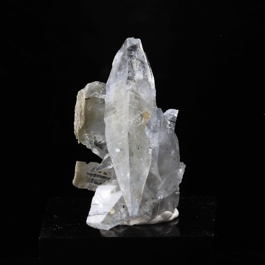 Celestine. 21.0 carats. Montalieu-Vercieu, Isère, France