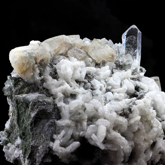 Quartz + Albite + Calcite, 2928.0 carats, Massif des Grandes Rousses, Isère, Auvergne-Rhône-Alpes, France