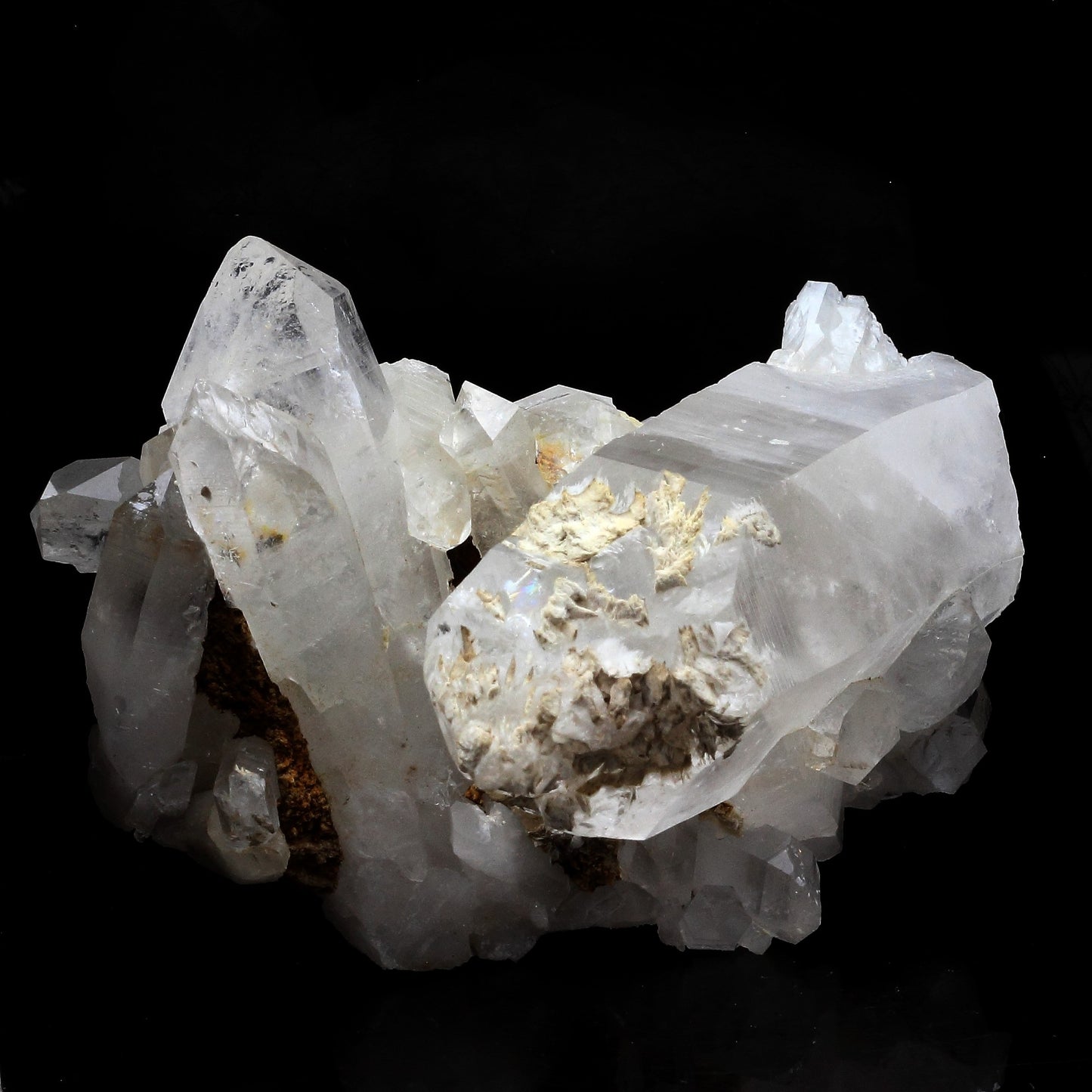 Quartz + Baryte. 710.5 carats. Le Grand Chatelard, Jarrier, Savoie, France