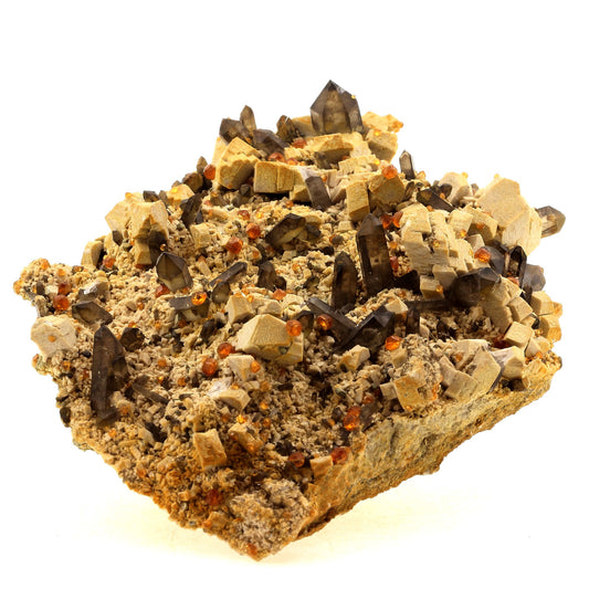 Grenat + Quartz Fumé + Orthose. 1676.5 carats. Yunxiao Co., Zhangzhou, Fujian, Chine