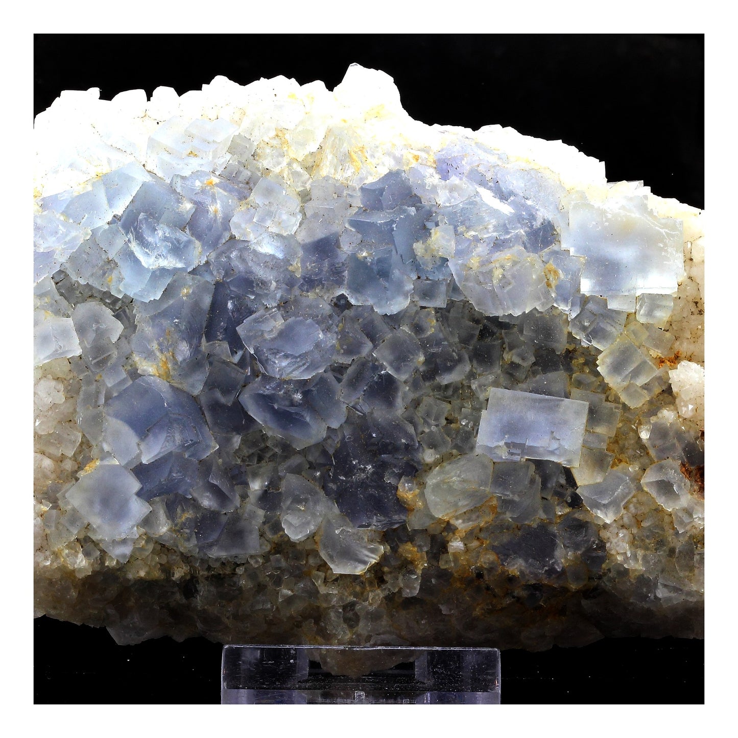 Fluorite. 2677.5 carats. Mont-Roc, Tarn, France