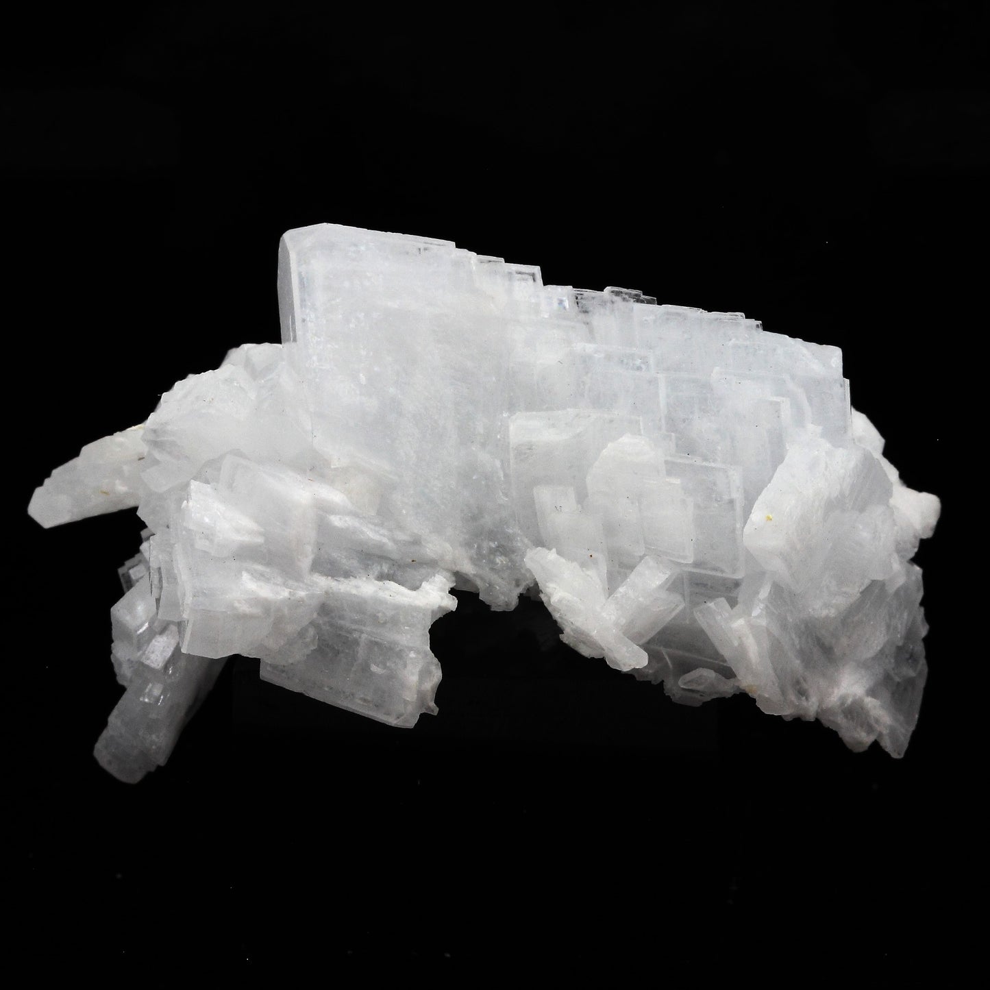 Baryte. 282.5 carats. La Mure, Isère, France