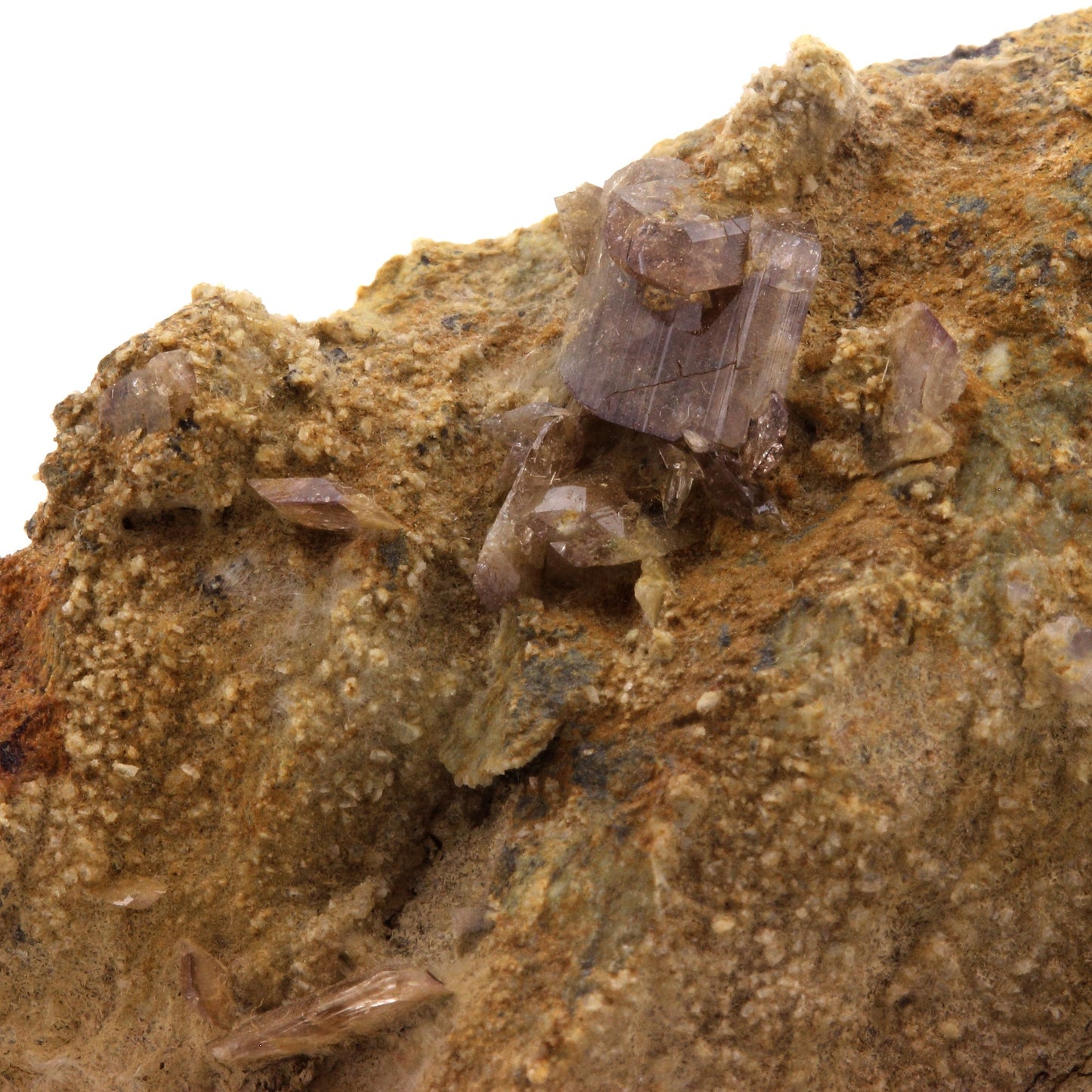 Axinite. 286.5 carats. La Balme d'Auris, Bourg d'Oisans, Isère, France
