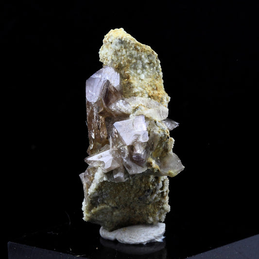 Axinite. 12.5 carats. La Balme d'Auris, Bourg d'Oisans, Isère, France