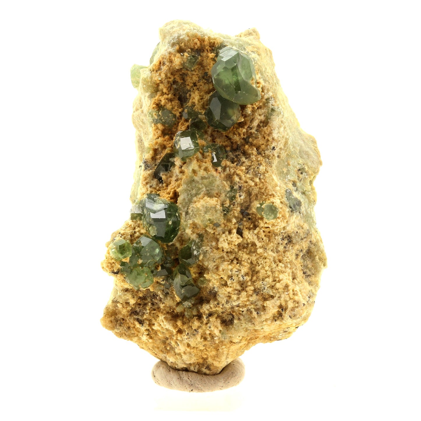 Grenat démantoïde. 122.5 carats. Antetezambato, Madagascar