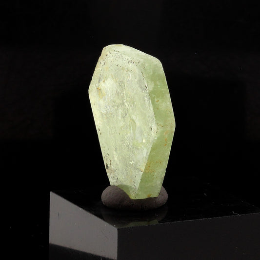Béryl vert (tranche polie). 8.36 carats. Fitampito, Ikalamavony, Madagascar