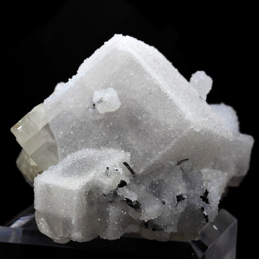 Baryte, Quartz, Stibnite. 1547.0 carats. Murray mine, Elko Co., Nevada, USA