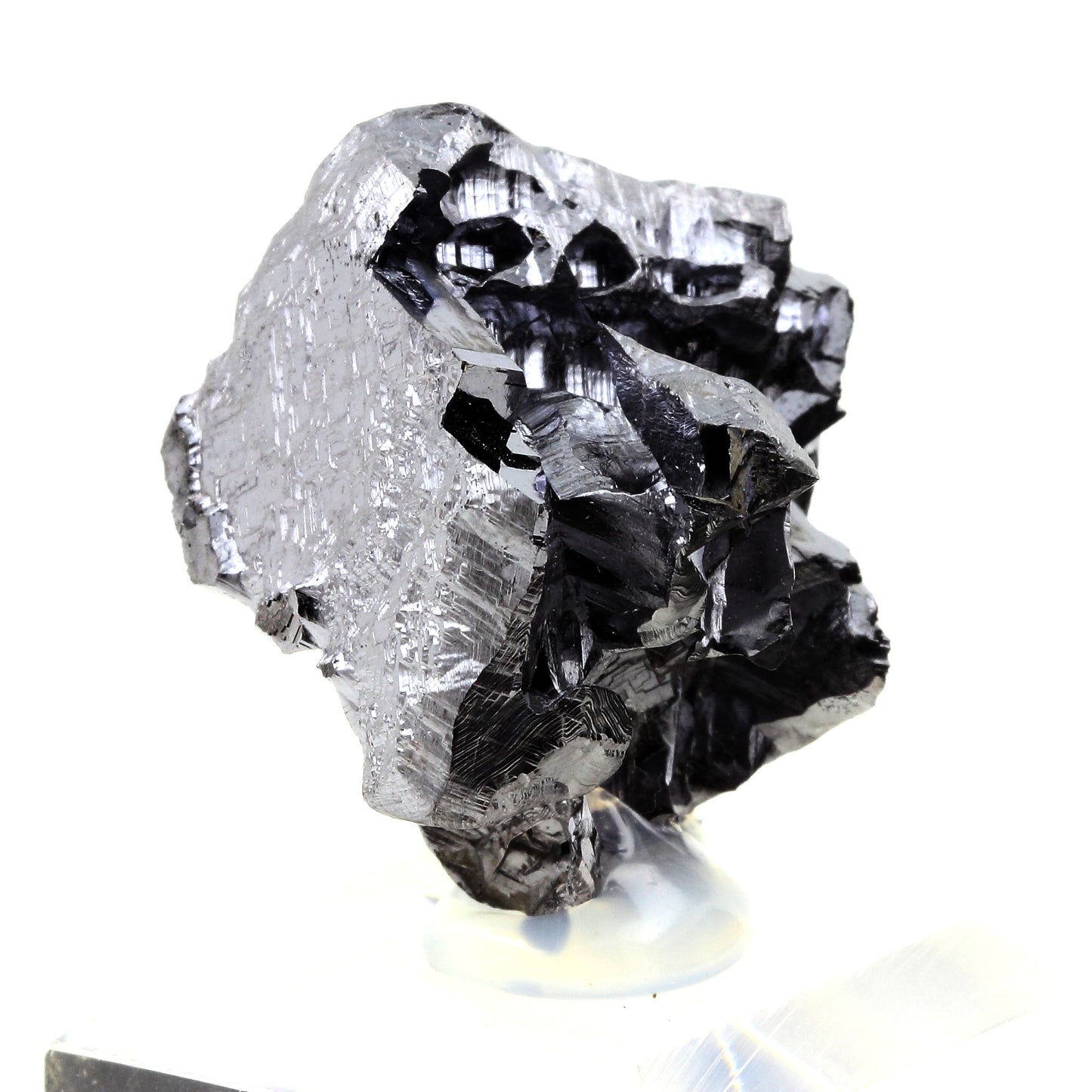 Galène. 342.0 carats. Dalnegorsk, Russie