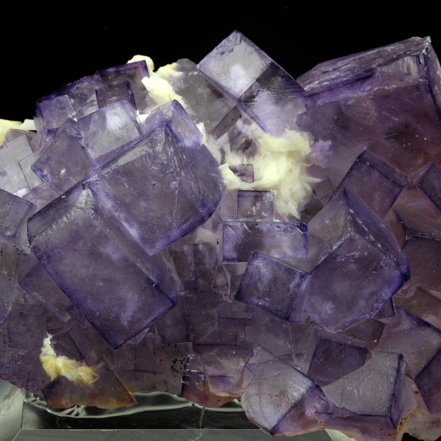 Fluorite. 500.0 carats. Taourirt Province, L'oriental Region, Maroc