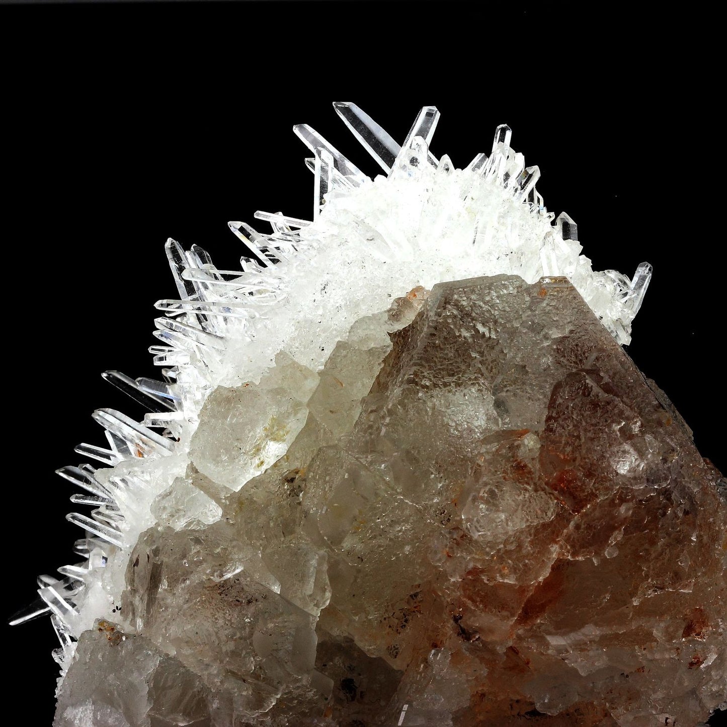 Fluorite + Quartz. 3253.0 carats. Mundo Nuevo Mine, Huamachuco, Pérou