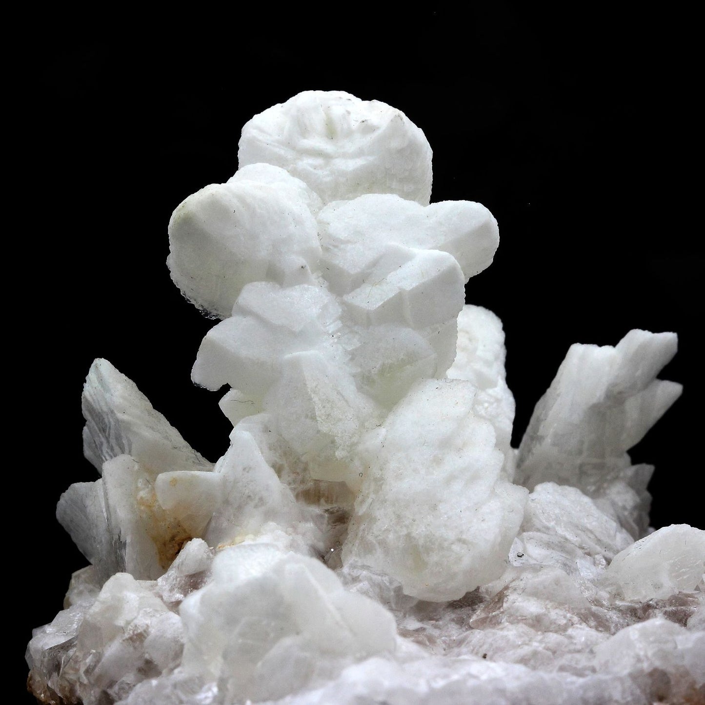 Calcite après Selenite. 1429.0 carats. Camp Verde, Yavapai Co., Arizona, USA