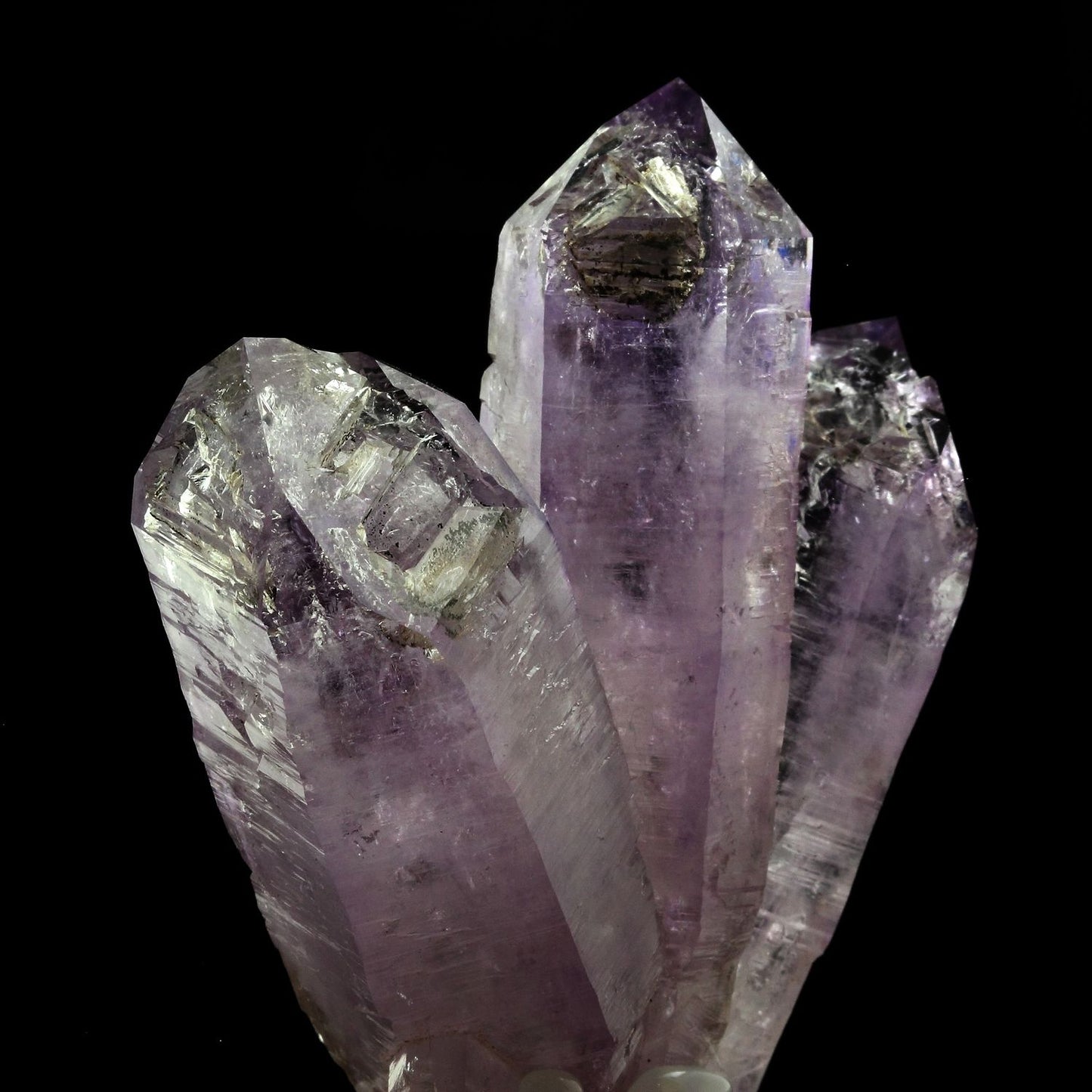 Améthyste. 1262.0 carats. Mun. Las Vigas de Ramírez (Mun. de Profesor Rafael Ramírez), Veracruz, Mexique