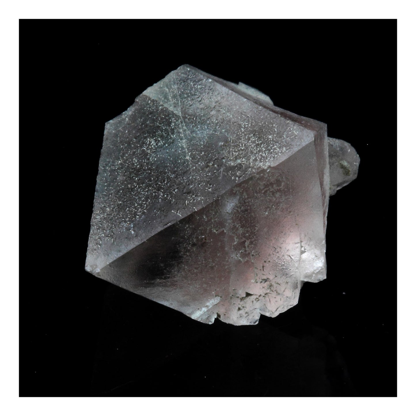 Fluorite rose. 6.02 carats. Massif du Mont-Blanc, France