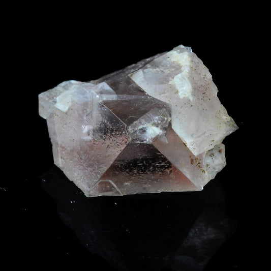 Fluorite rose. 4.04 carats. Massif du Mont-Blanc, France