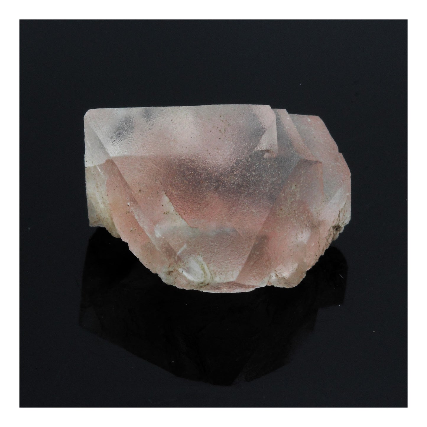 Fluorite rose. 8.04 carats. Massif du Mont-Blanc, France