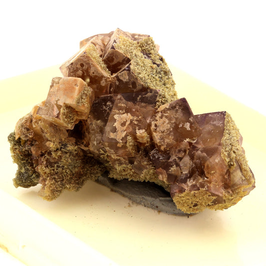 Wulfenite + Mimetite + Fluorite. 250.0 carats. Lantignié, Beaujeu, France