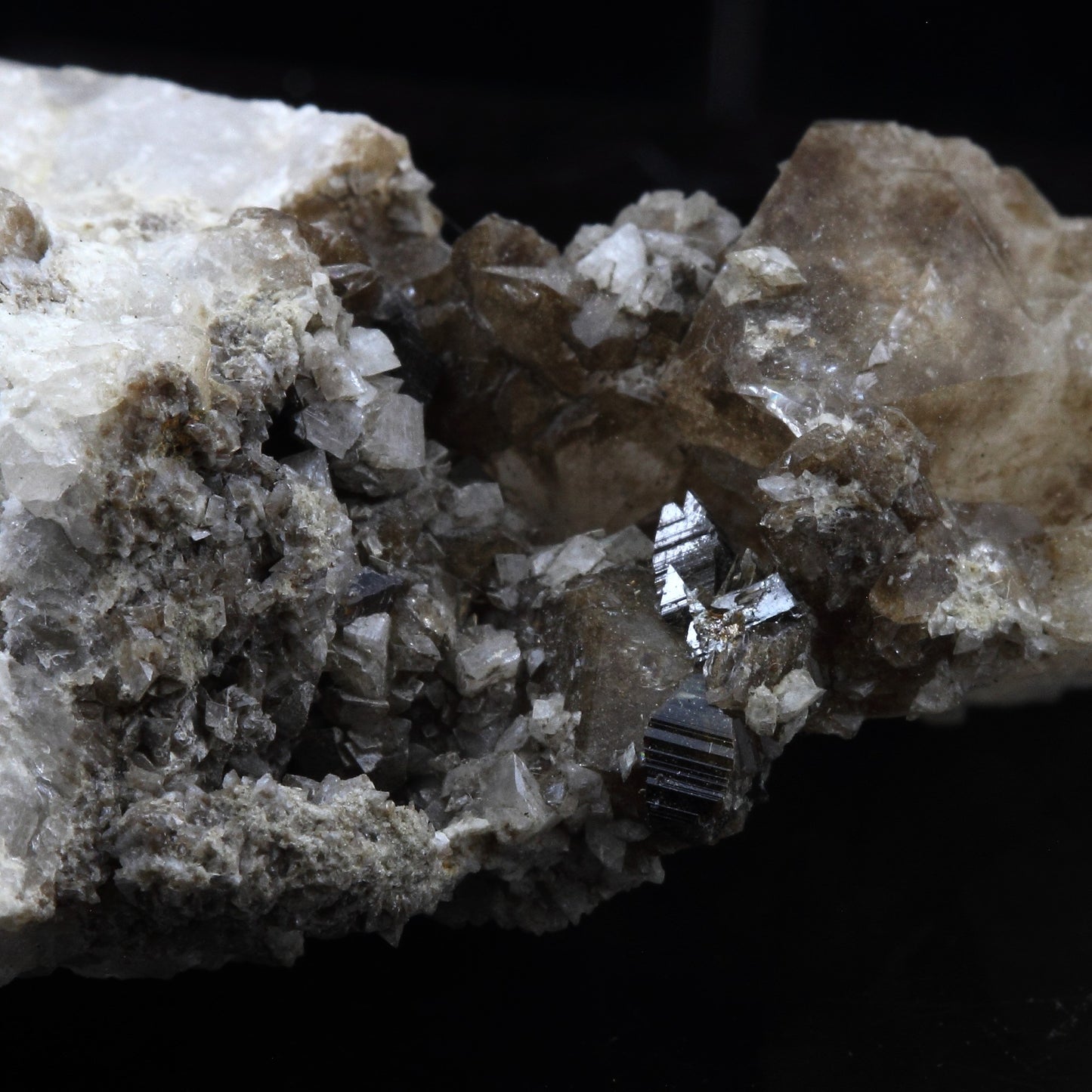 Anatase. 94.5 carats. Col de La Madeleine, Savoie, France