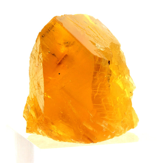 Fluorite. 230.0 carats. Valzergues, Aveyron, Occitanie, France