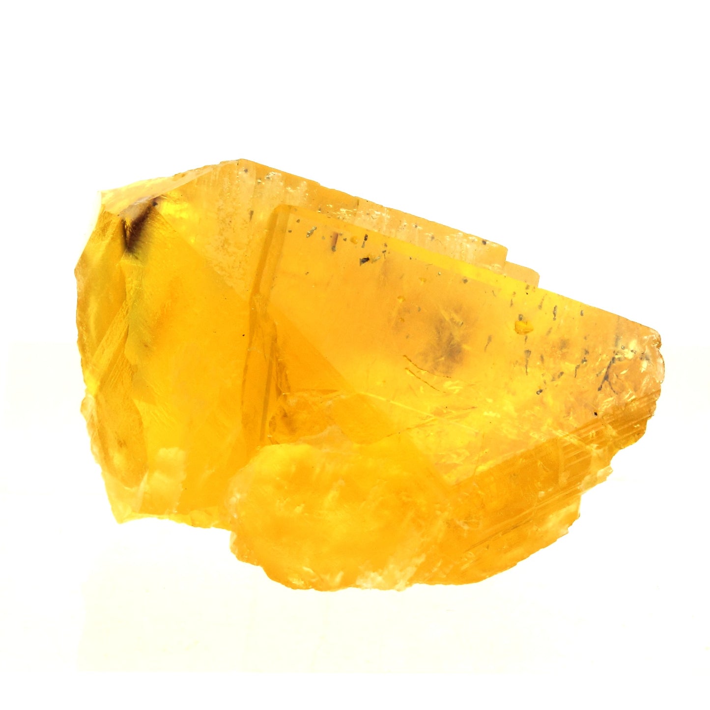 Fluorite. 138.5 carats. Valzergues, Aveyron, Occitanie, France