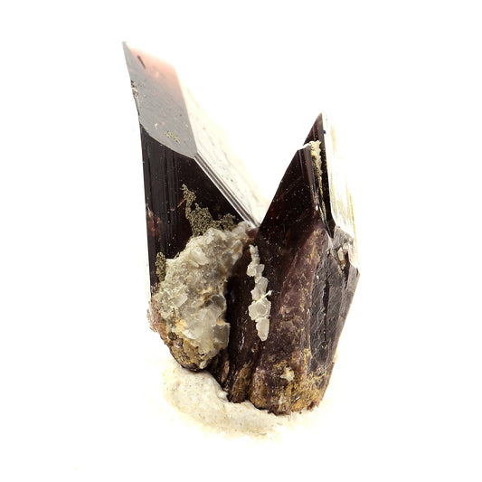 Axinite- (Fe). 63.5 carats. New Melones Dam, Californie, Etats-Unis