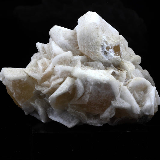 Calcite. 883.5 carats. Les Bondons, Lozère, France