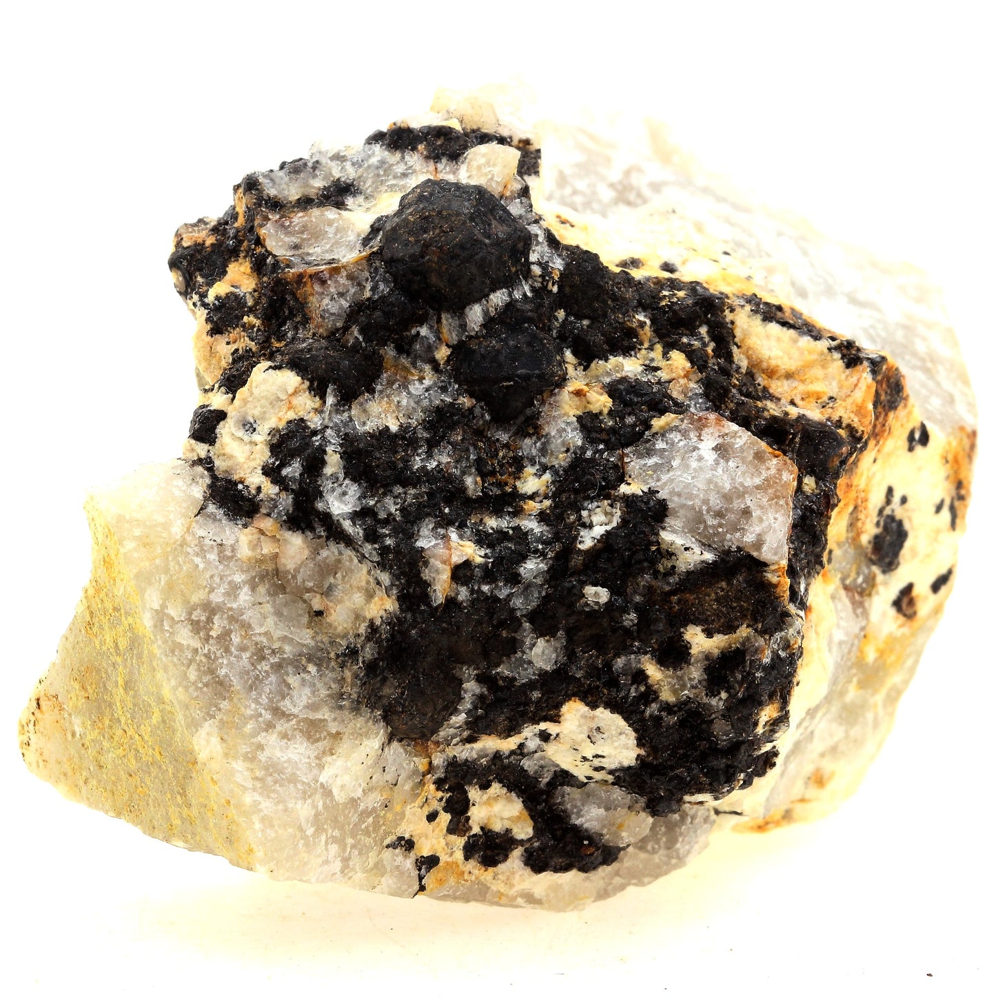 Grenat. 1487.0 carats. Marcognac, Saint-Yrieix-la-Perche, France