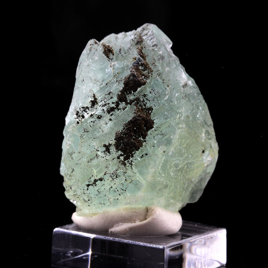 Fluorite + Calcite. 152.5 carats. Aouli, Midelt Province, Drâa-Tafilalet, Maroc