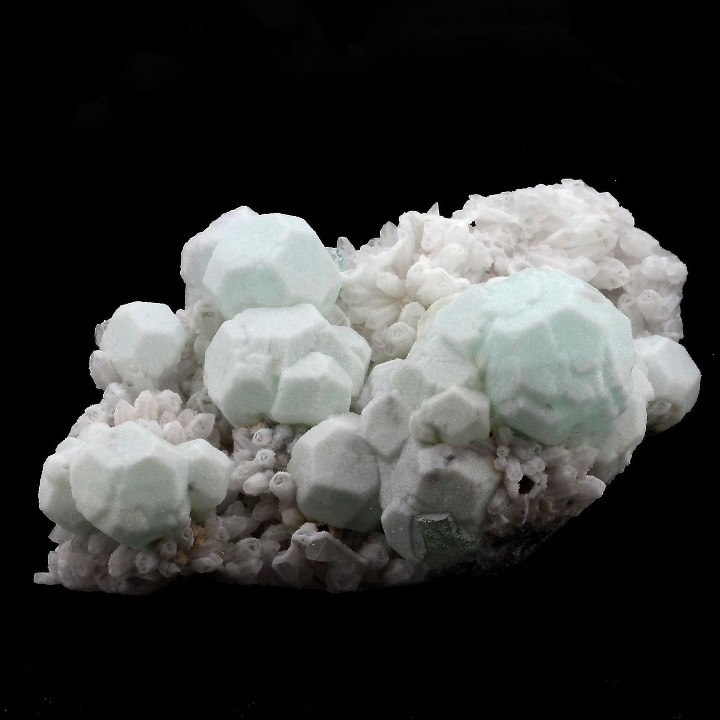 Fluorite + Quartz. 1402.0 carats. Deer Trail Mine, Cottonwood Creek, Piute Co., Utah, USA