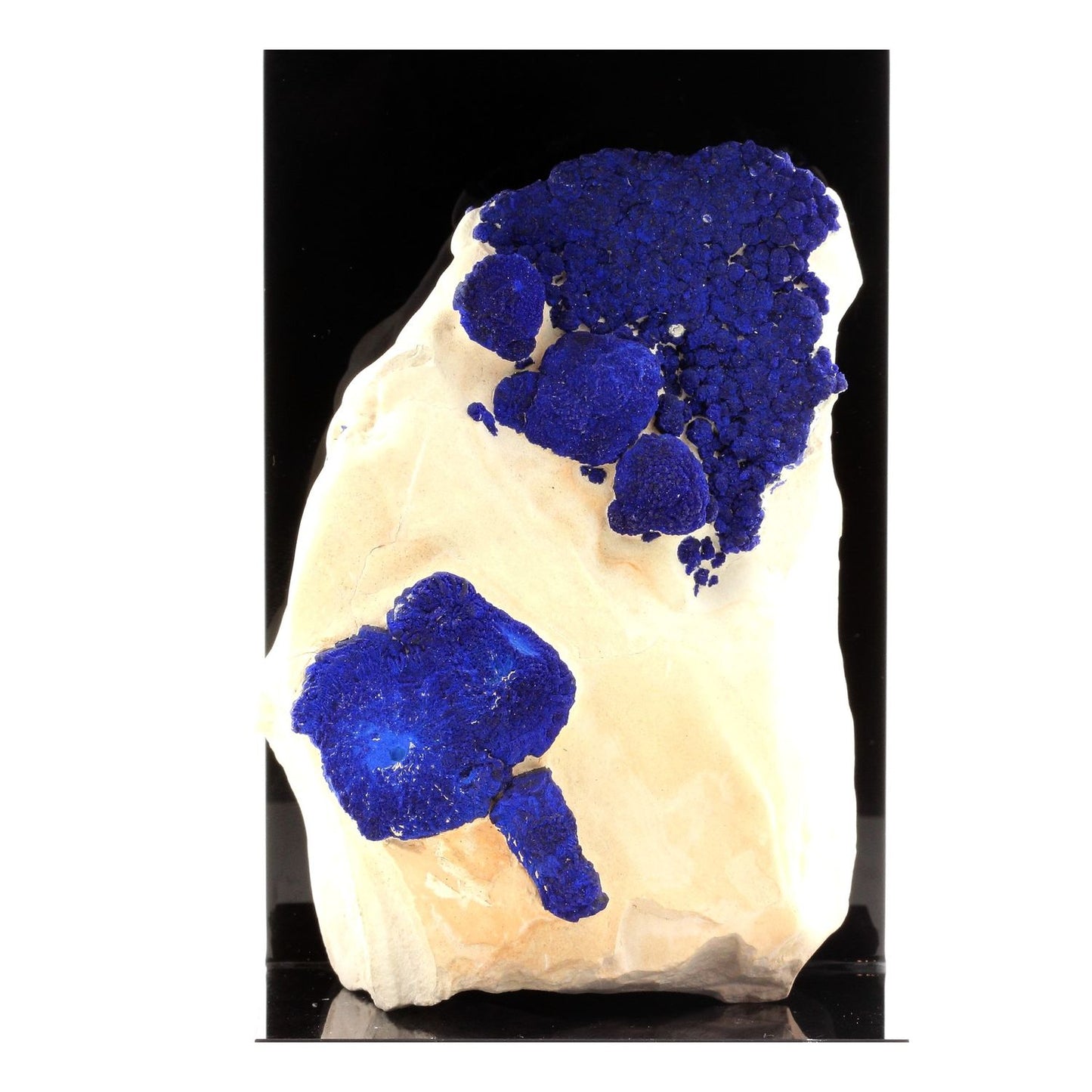 Azurite. 2214.0 carats. Malbunka Copper Mine, Areyonga, Australie