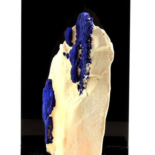 Azurite. 2214.0 carats. Malbunka Copper Mine, Areyonga, Australie