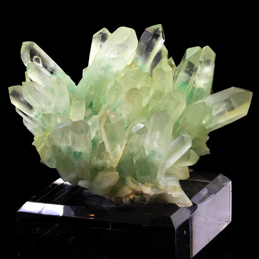 Quartz, Fuchsite, 3162.0 carats, Amoron'i Mania, Madagascar