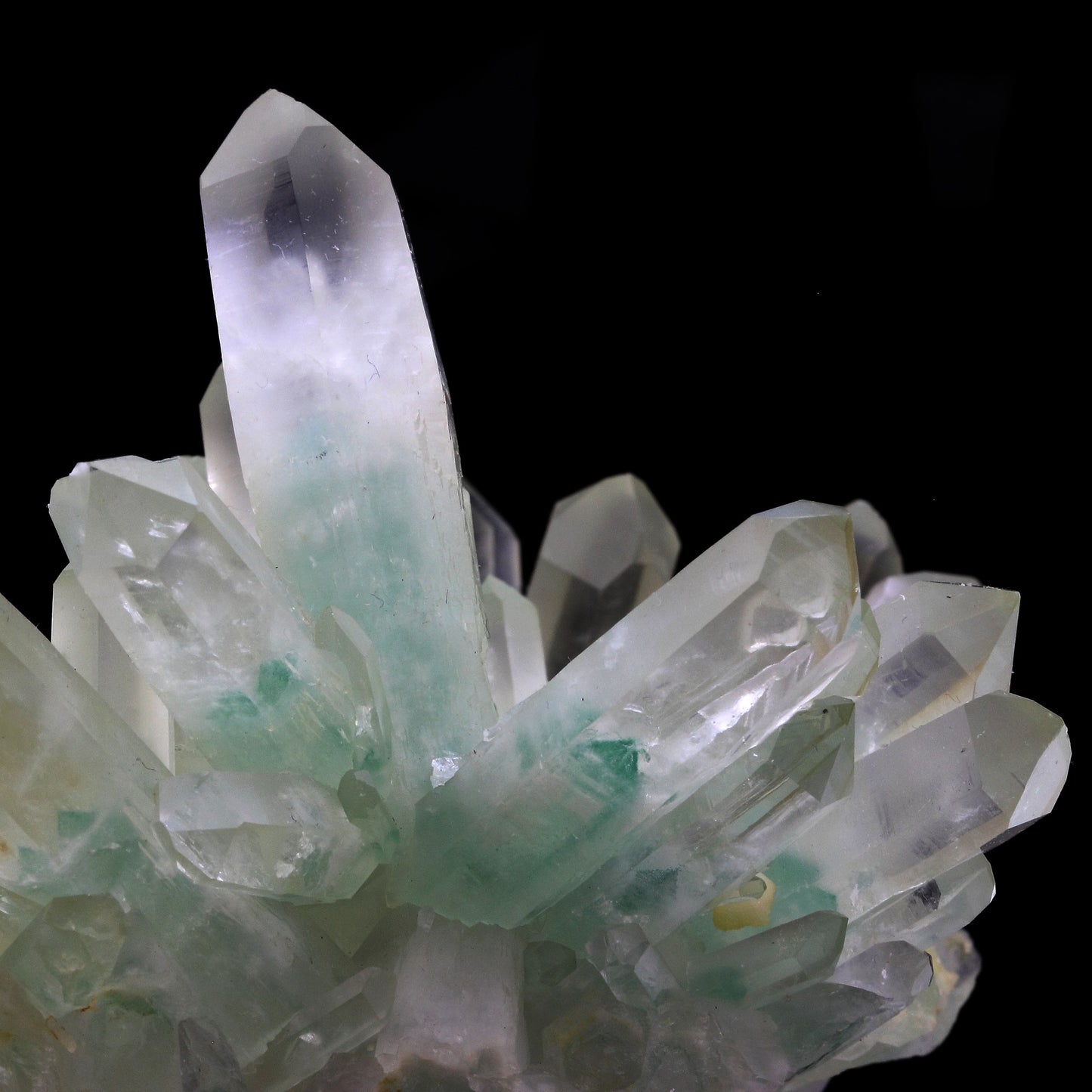 Quartz, Fuchsite, 3162.0 carats, Amoron'i Mania, Madagascar