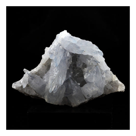 Celestine. 92.5 carats. Montalieu-Vercieu, Isère, France