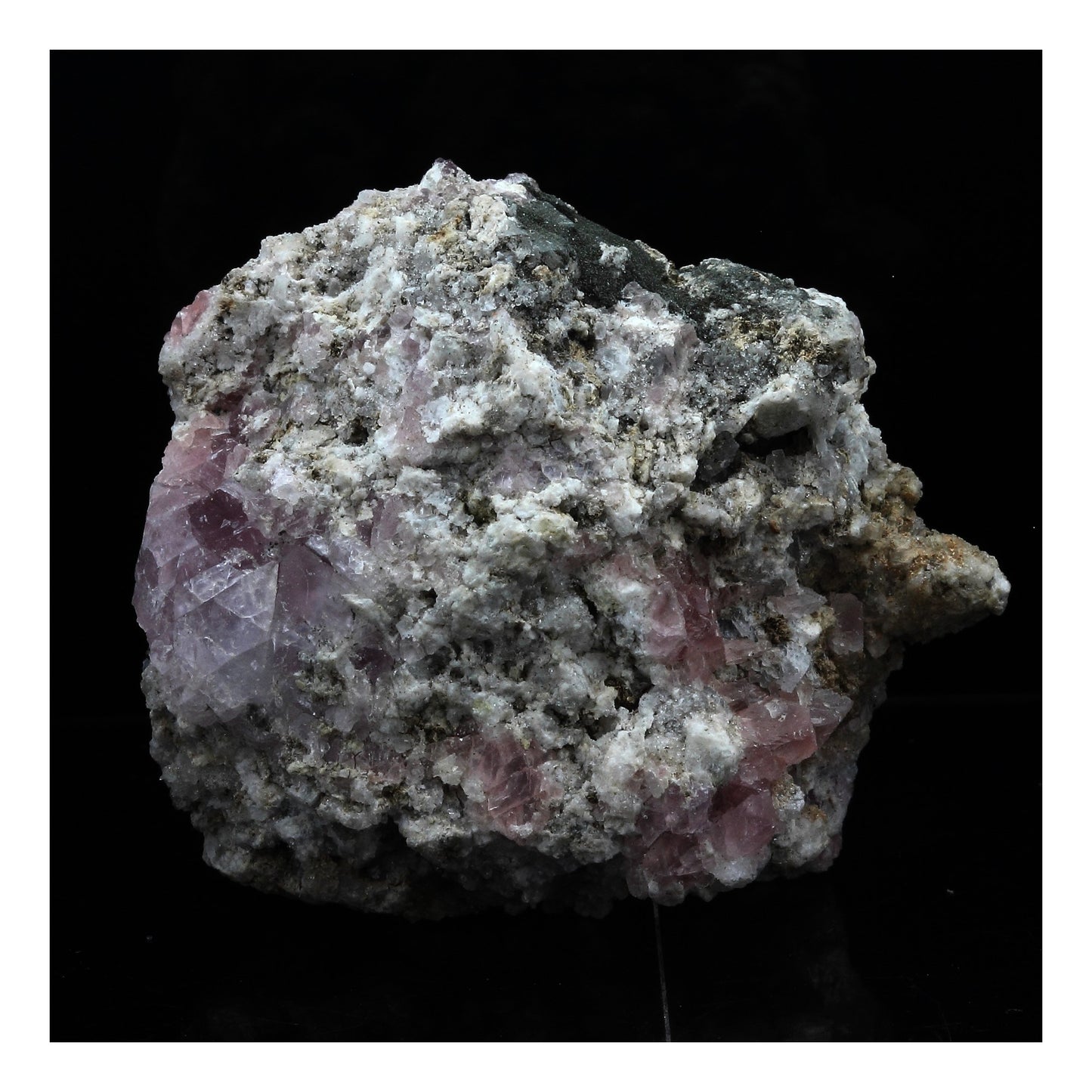 Fluorite rose. 353.5 carats. Massif du Mont-Blanc, France