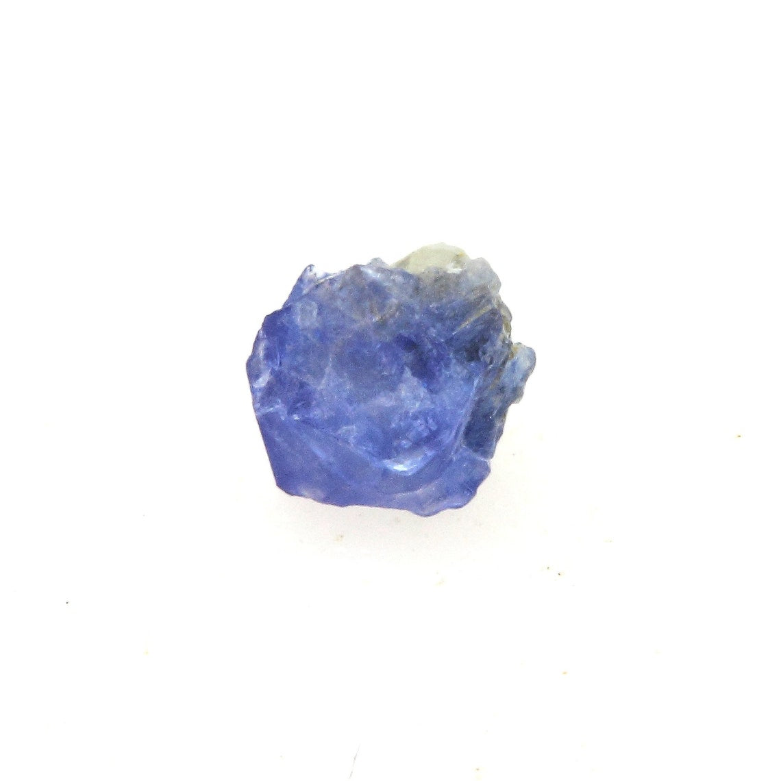 Bénitoïte. 0.165 carats. San Benito Co., California, USA