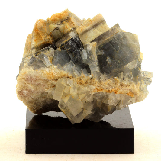 Baryte. 675.0 carats. Saint-Georges-les-Bains, Ardèche, France