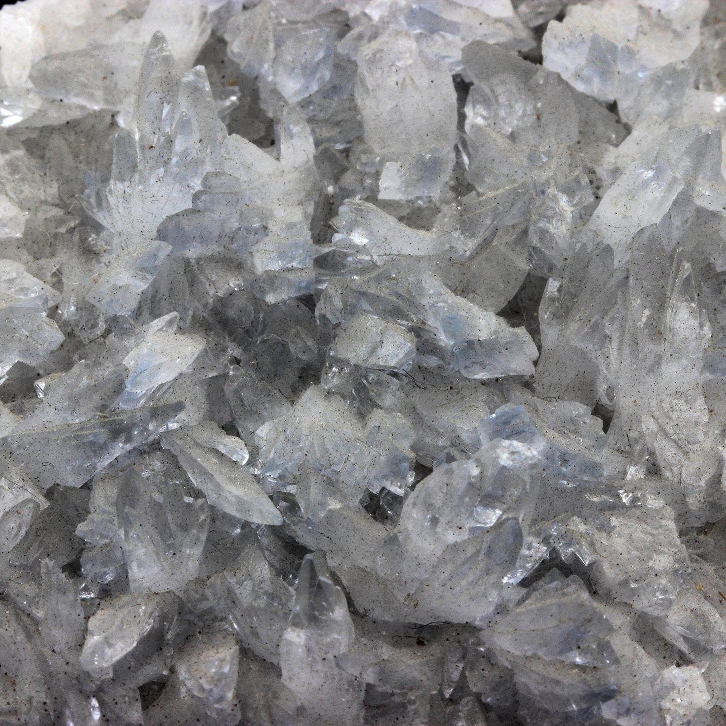 Celestine. 382.0 carats. Bouvesse (Montalieu), Isère, France