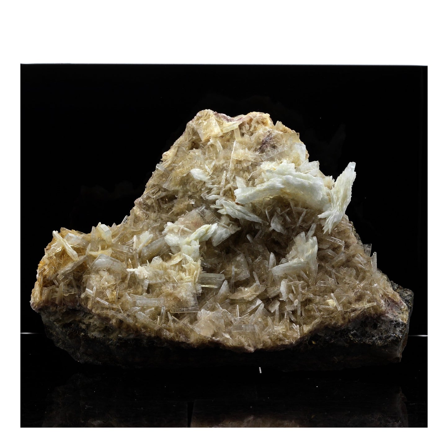 Baryte. 2223.0 carats. Cavnic Mine, Maramureș Co., Roumanie