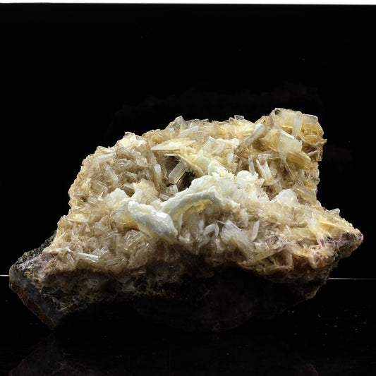 Baryte. 2223.0 carats. Cavnic Mine, Maramureș Co., Roumanie