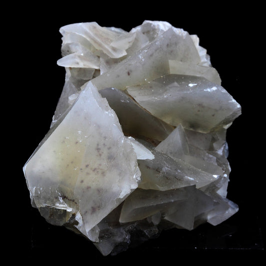 Calcite. 566.0 carats. Lamalou-les-Bains, Hérault, France