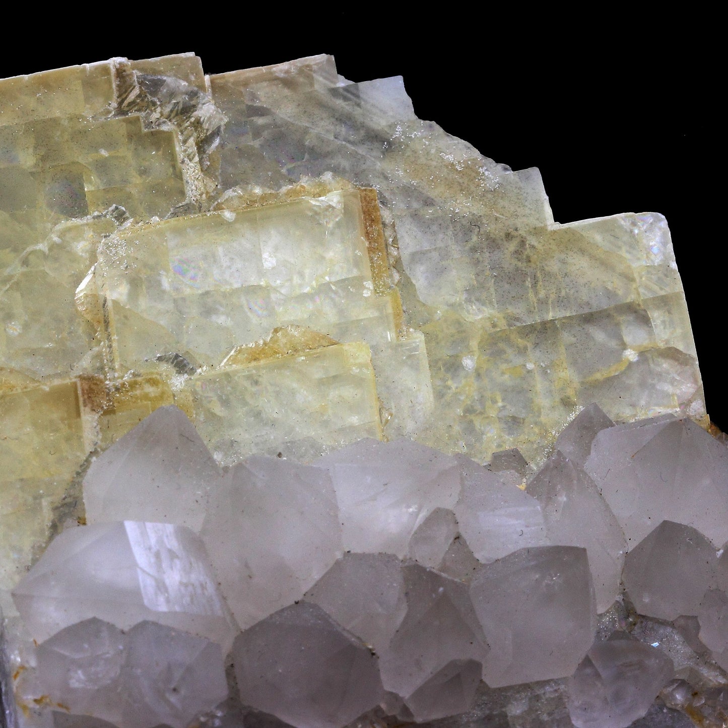 Quartz + Baryte. 1149.0 carats. Chavaniac-Lafayette, Haute-Loire, France